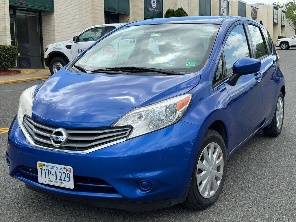 2016 NISSAN Versa
