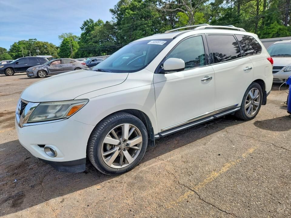 2015 NISSAN Pathfinder