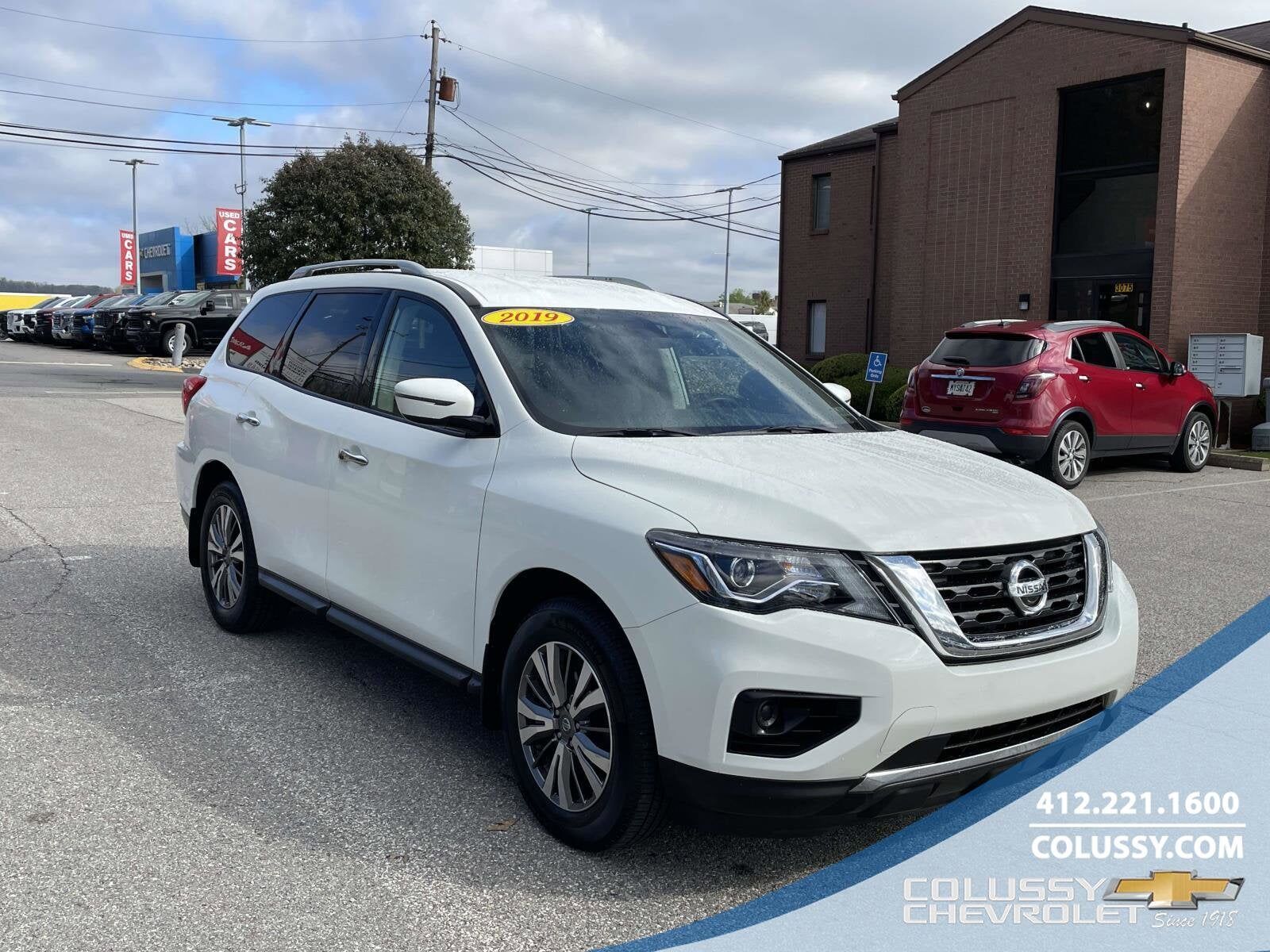 2019 NISSAN Pathfinder