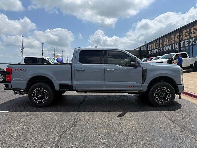 2025 FORD F-250