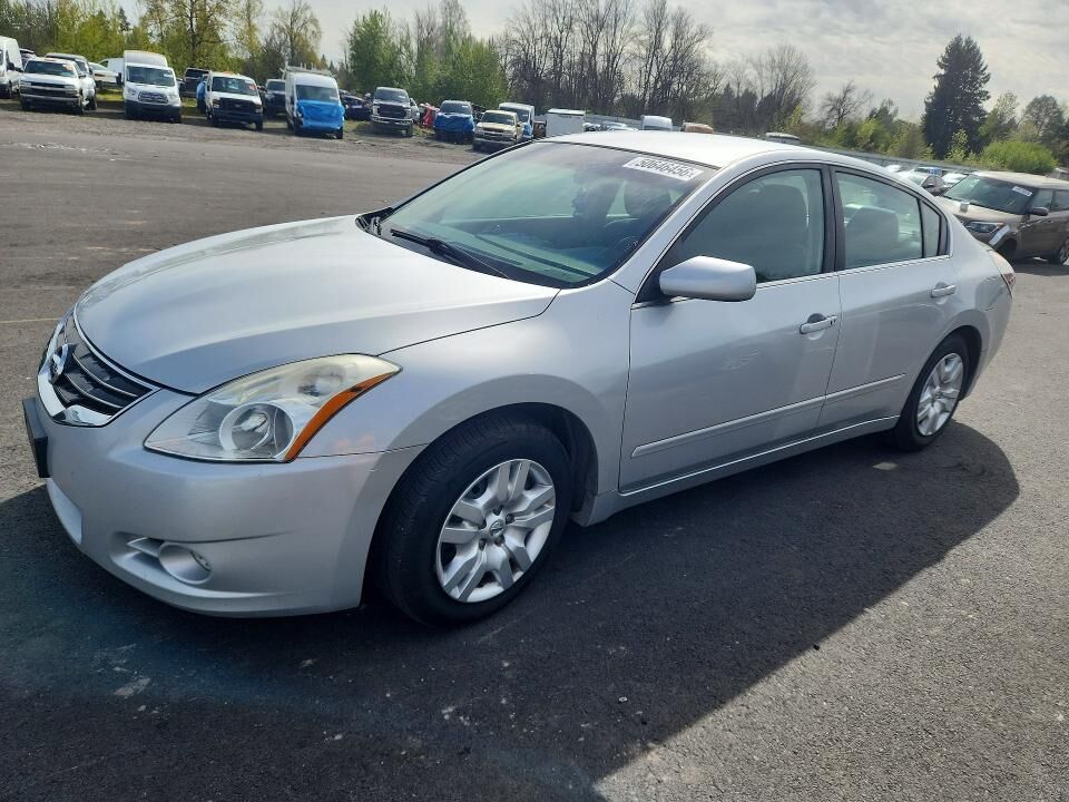2012 NISSAN Altima
