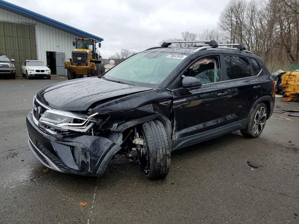 2022 VOLKSWAGEN Taos