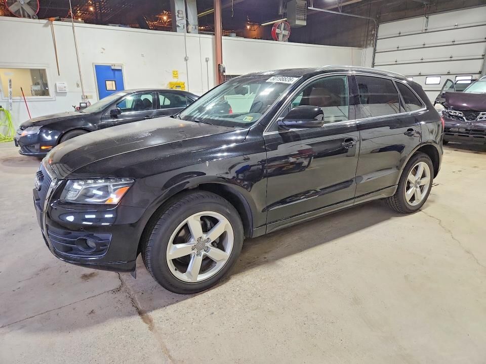 2012 AUDI Q5