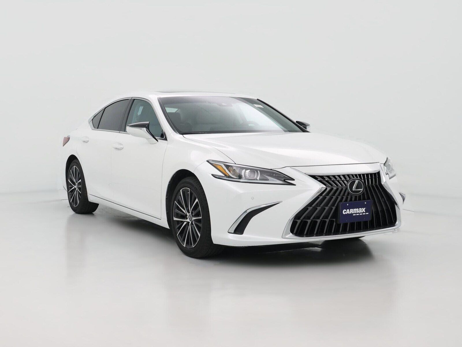 2024 LEXUS ES