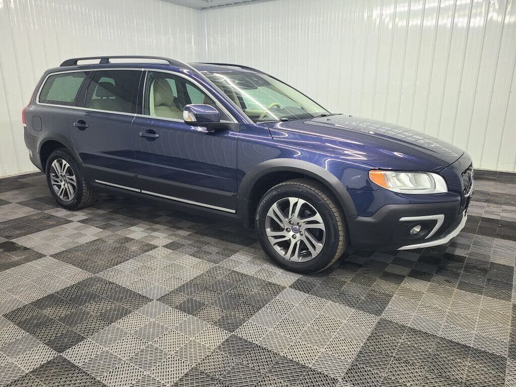 2015 VOLVO XC70