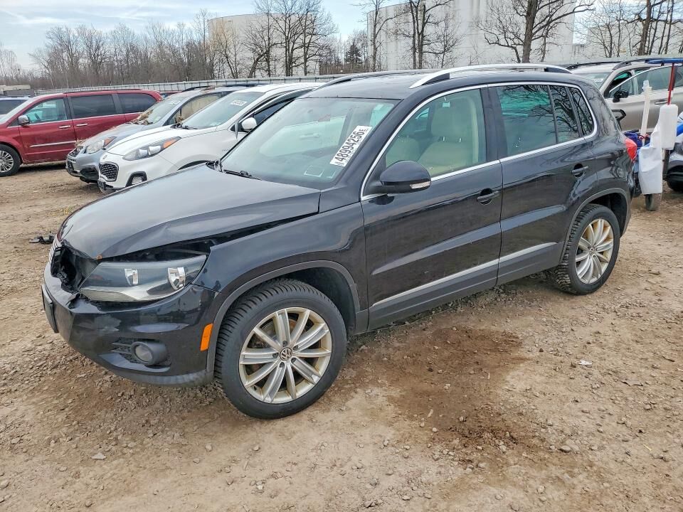 2013 VOLKSWAGEN Tiguan