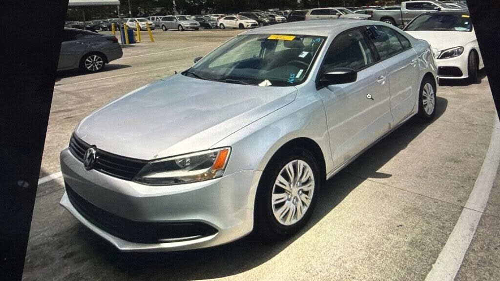 2014 VOLKSWAGEN Jetta