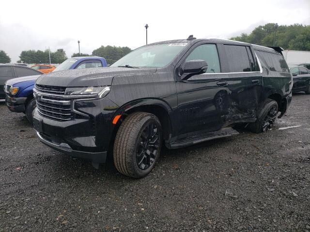 2022 CHEVROLET Suburban