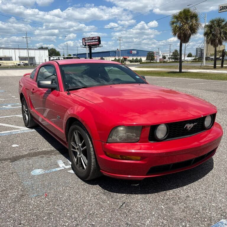 2005 FORD Mustang
