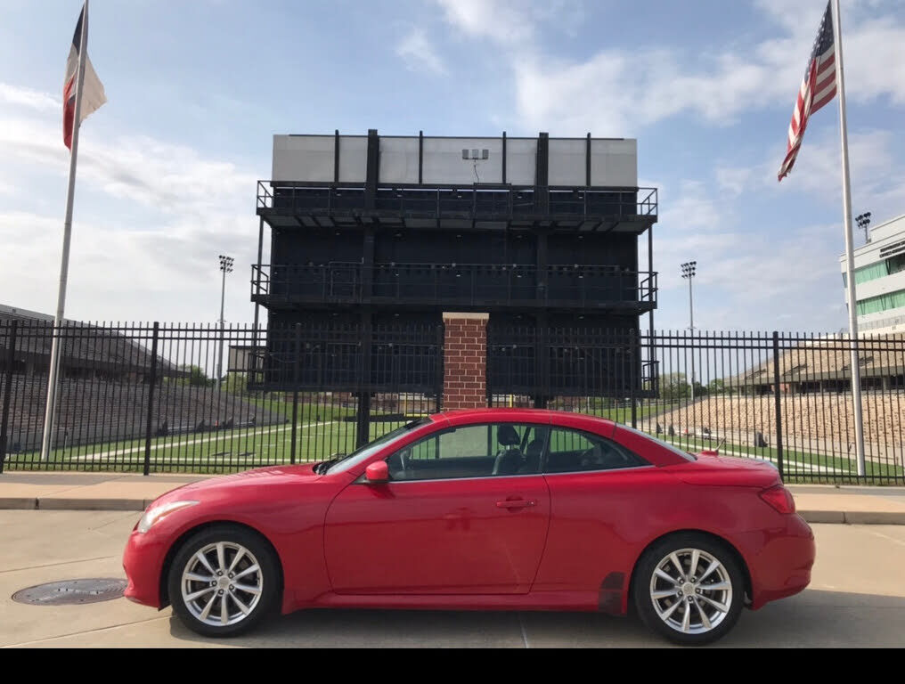2012 INFINITI G37