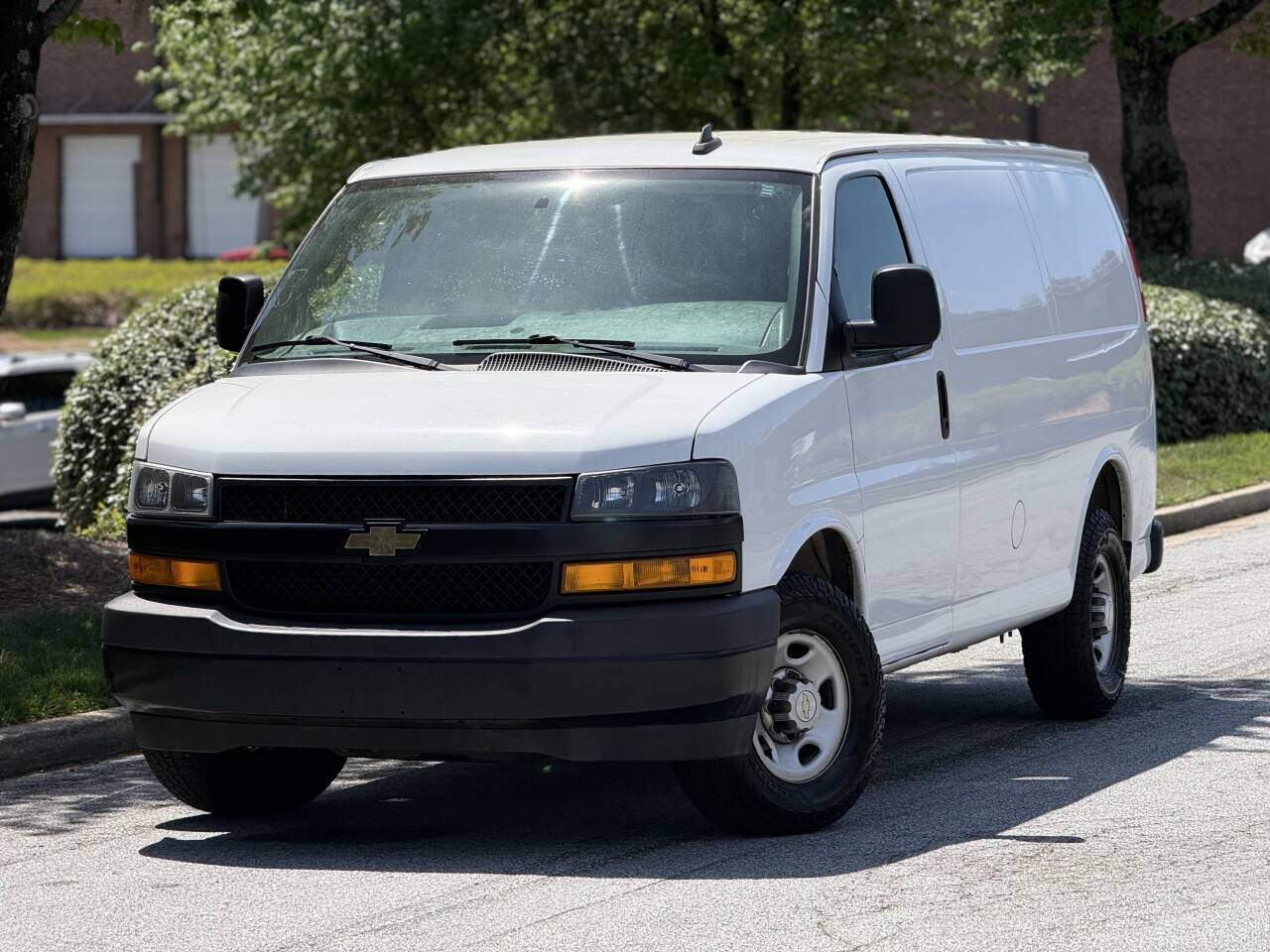 2020 CHEVROLET Express