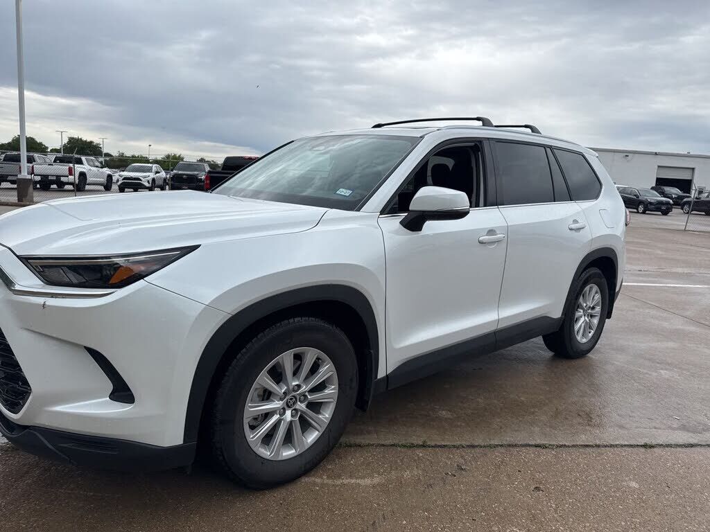 2026 TOYOTA Grand Highlander