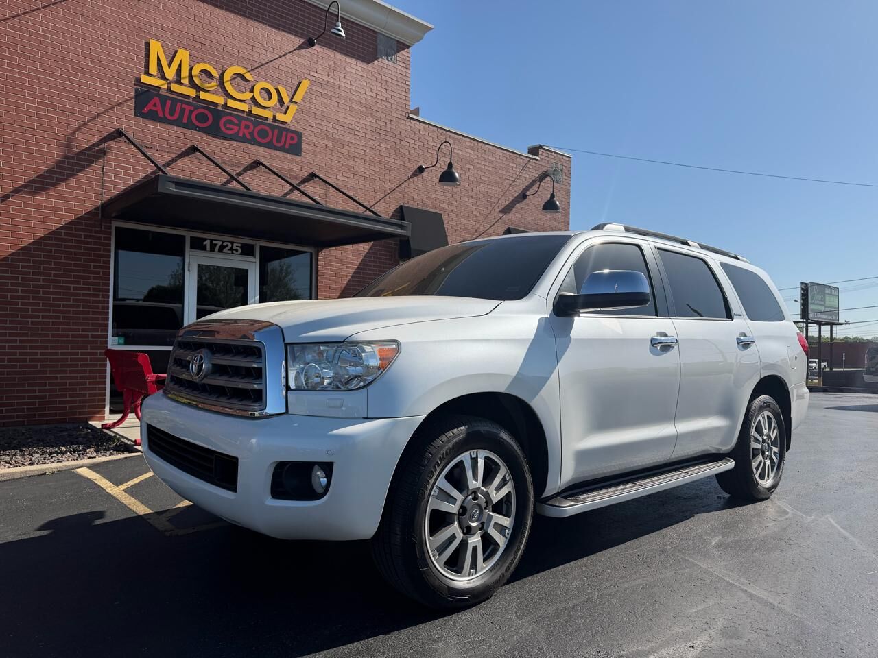 2013 TOYOTA Sequoia