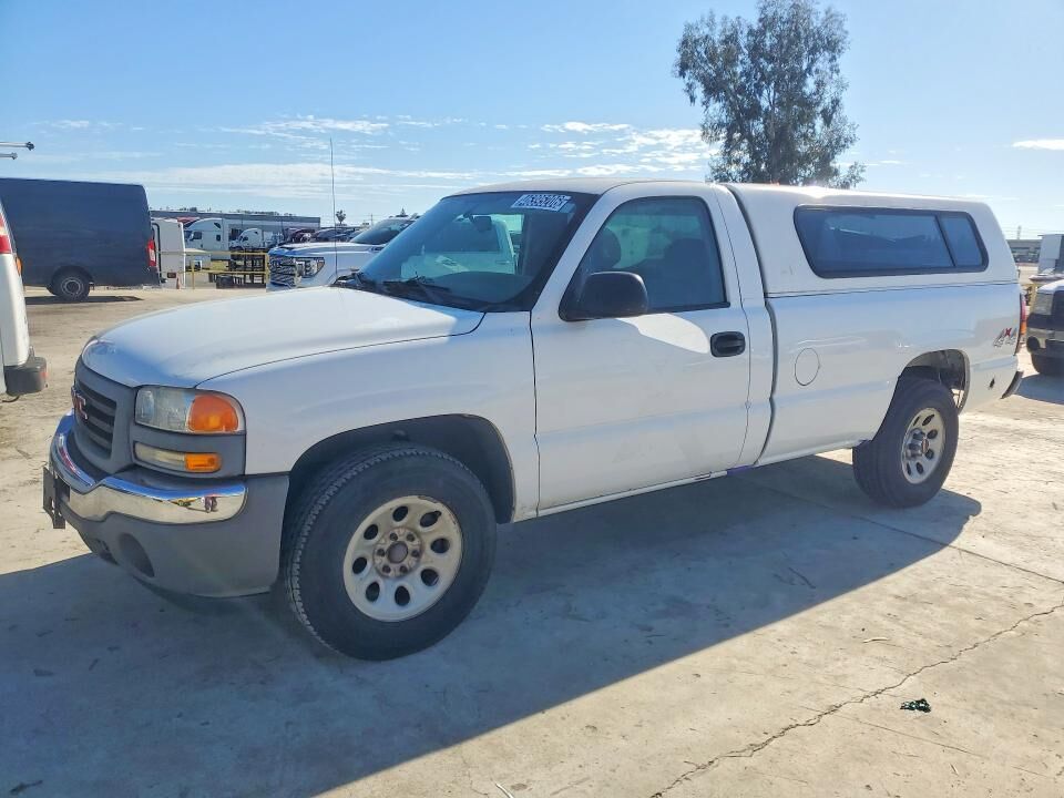 2005 GMC Sierra