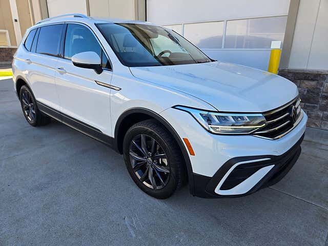 2022 VOLKSWAGEN Tiguan