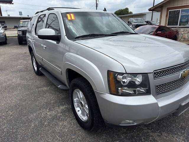 2011 CHEVROLET Tahoe