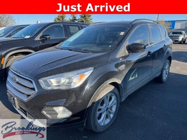 2017 FORD Escape