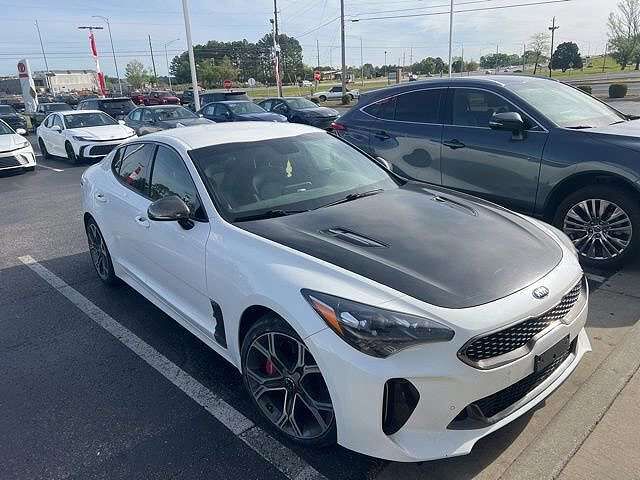 2020 KIA Stinger