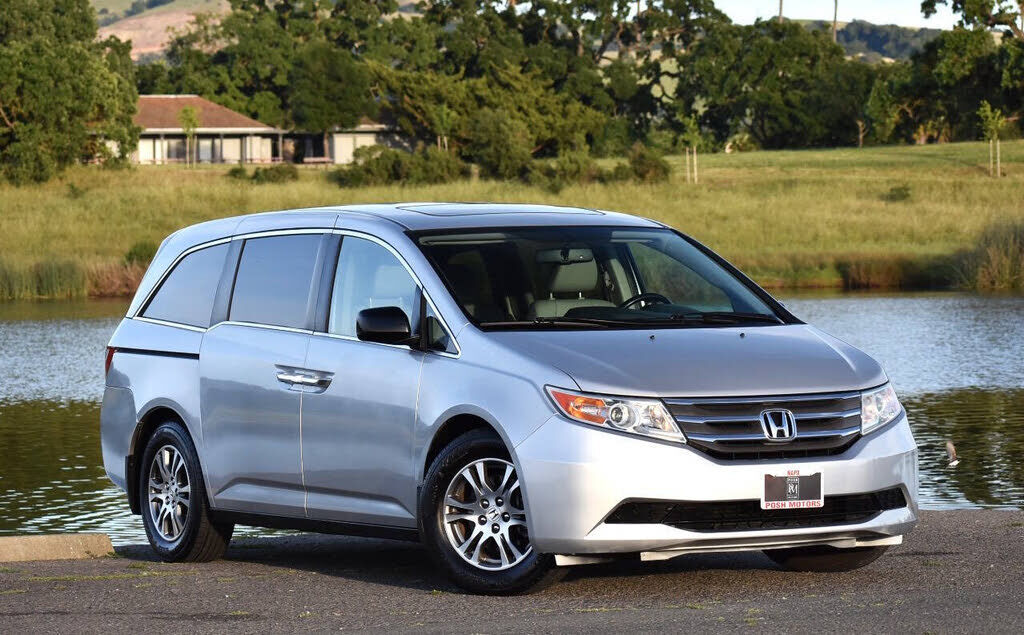2013 HONDA Odyssey