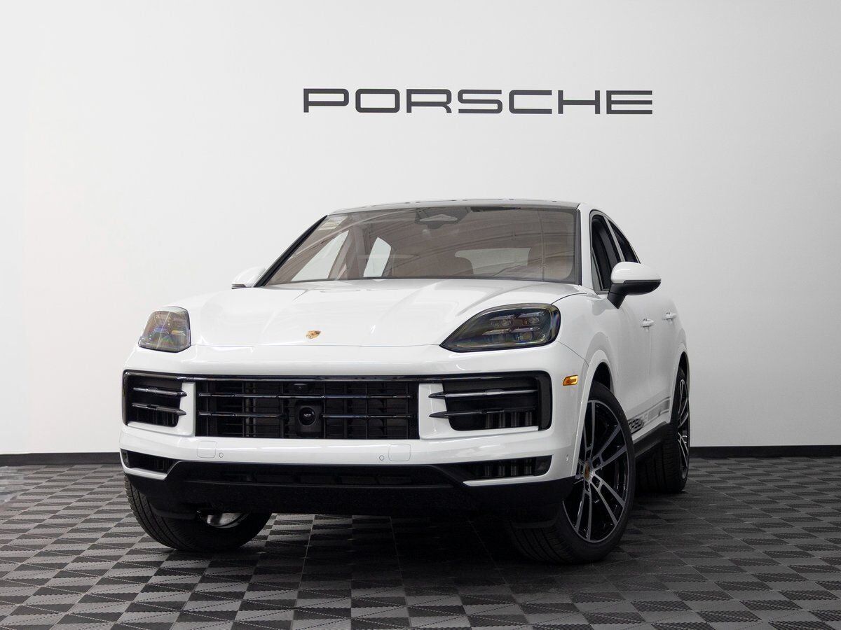 2026 PORSCHE Cayenne