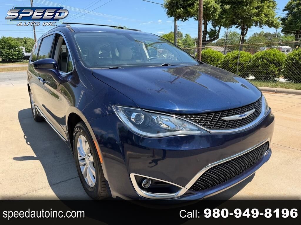 2019 CHRYSLER Pacifica