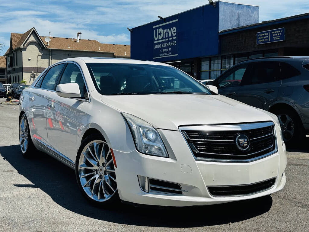 2014 CADILLAC XTS