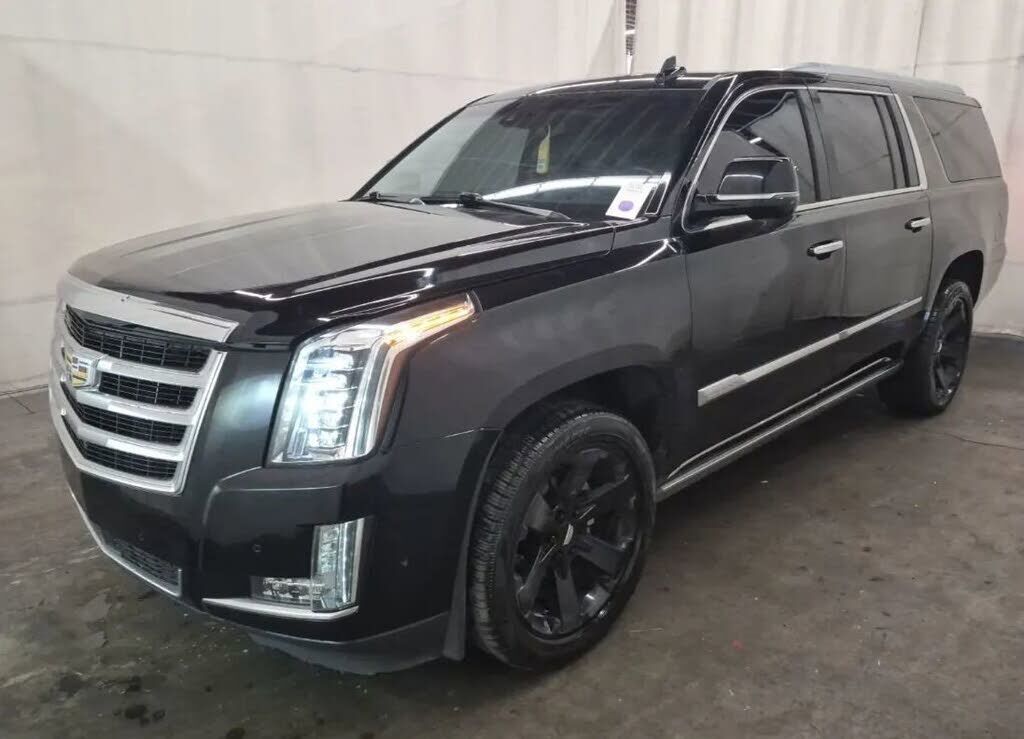 2019 CADILLAC Escalade ESV