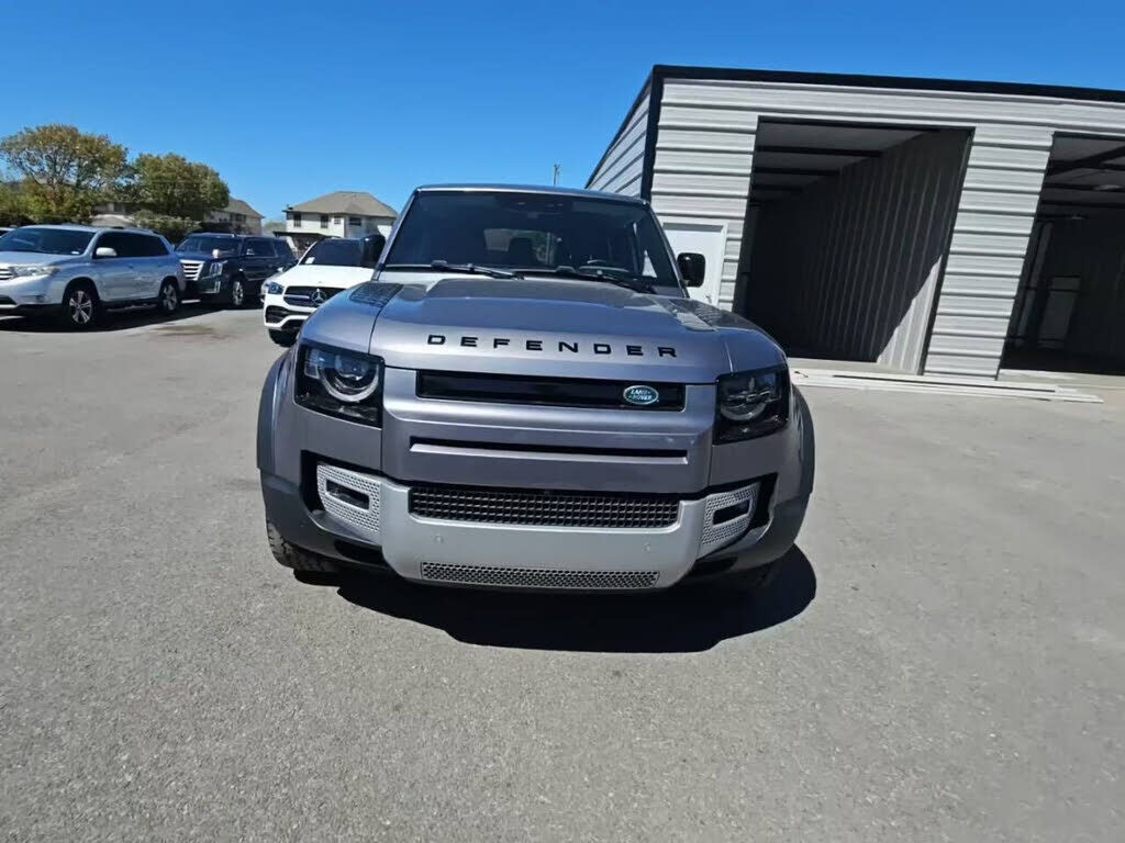 2020 LAND ROVER Defender