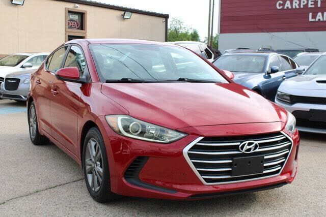 2017 HYUNDAI Elantra