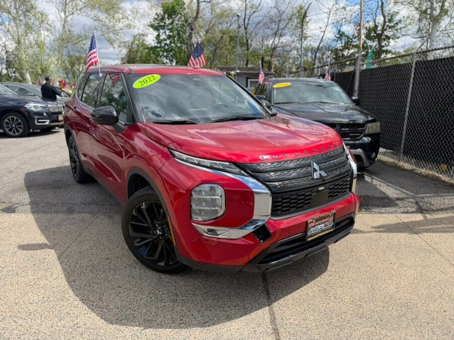 2022 MITSUBISHI Outlander