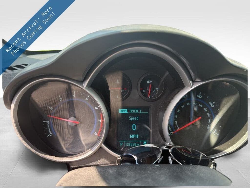 2013 CHEVROLET Cruze