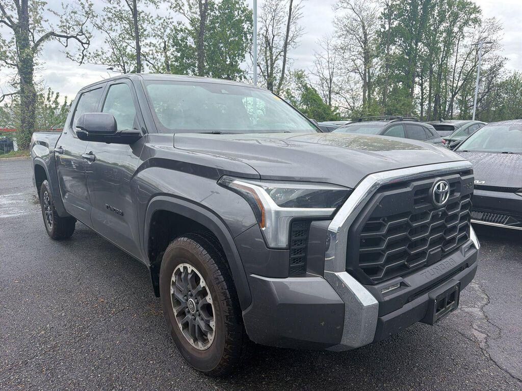 2022 TOYOTA Tundra