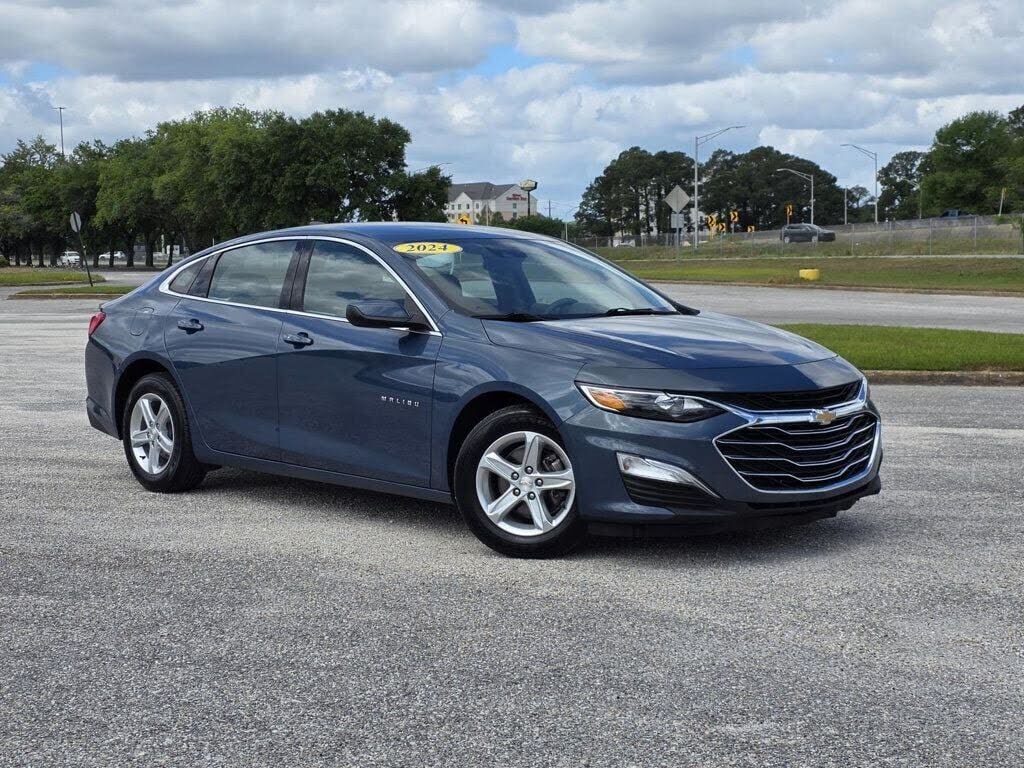 2024 CHEVROLET Malibu