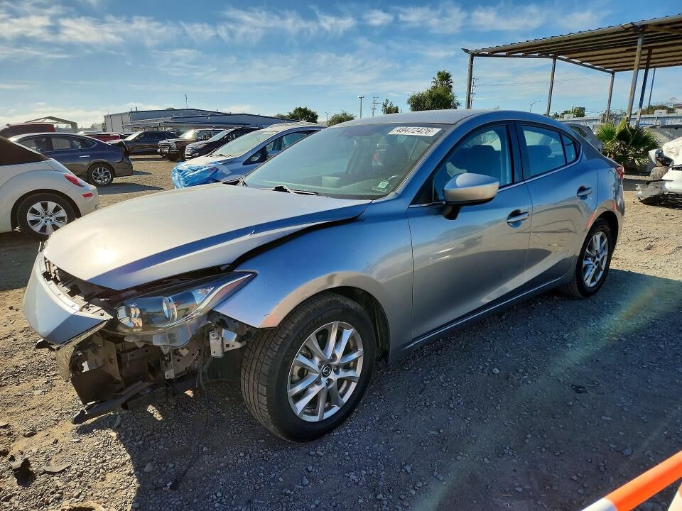 2016 MAZDA Mazda3