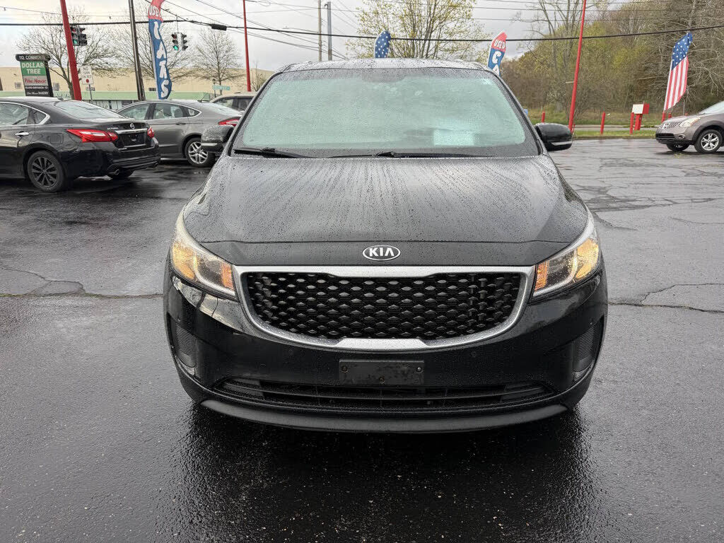 2017 KIA Sedona