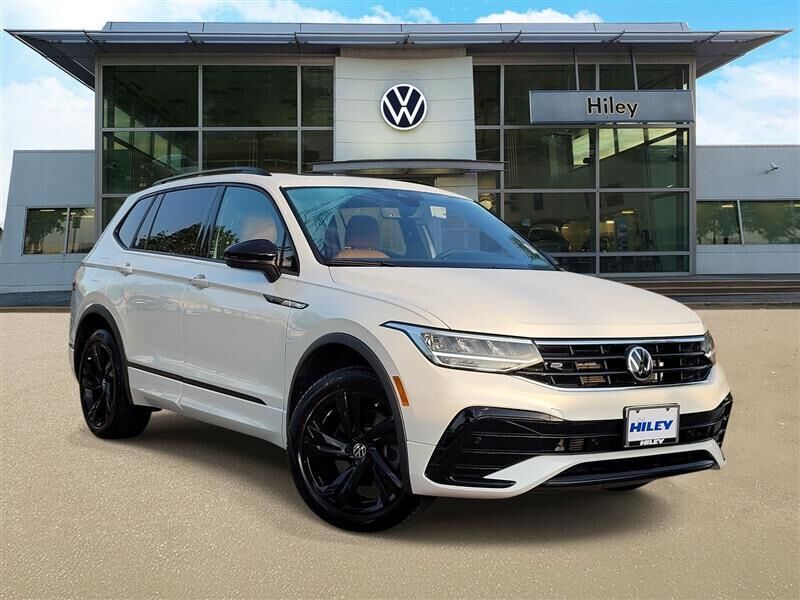 2024 VOLKSWAGEN Tiguan 4Motion