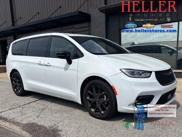 2025 CHRYSLER Pacifica