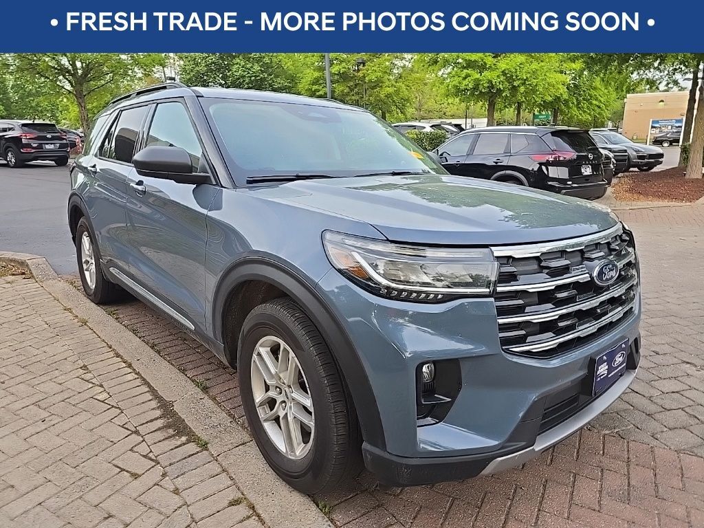 2025 FORD Explorer