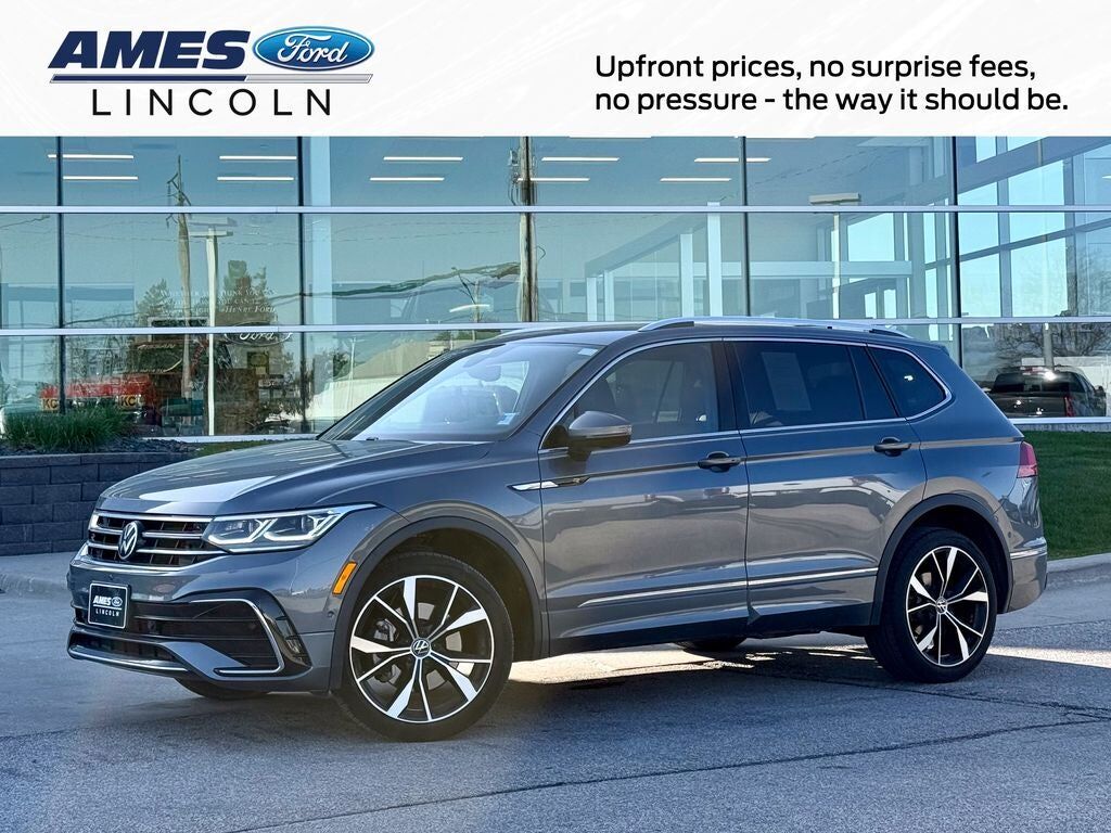 2022 VOLKSWAGEN Tiguan