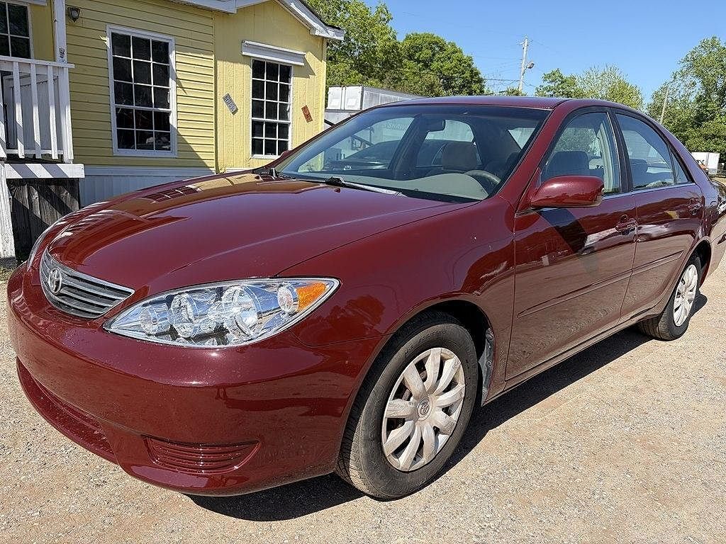 2005 TOYOTA Camry