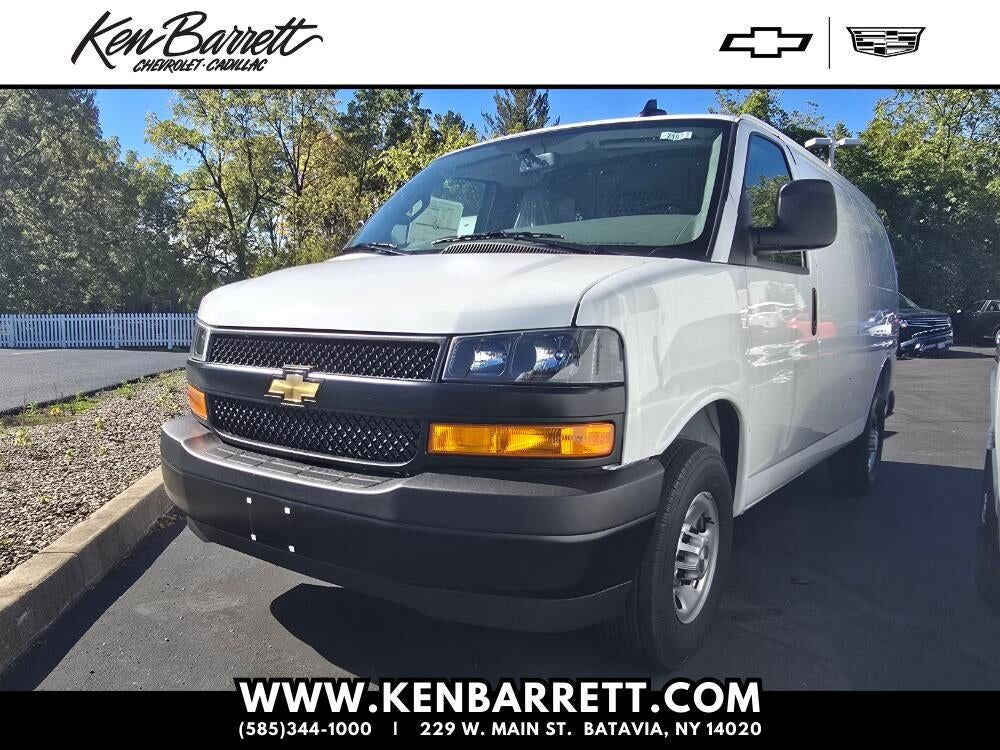 2025 CHEVROLET Express