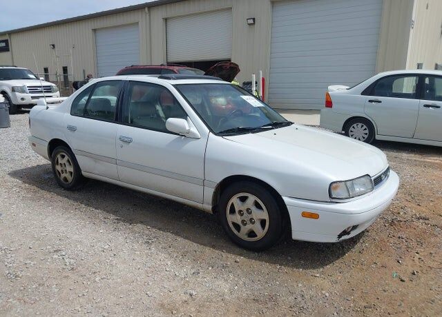 1995 INFINITI G20