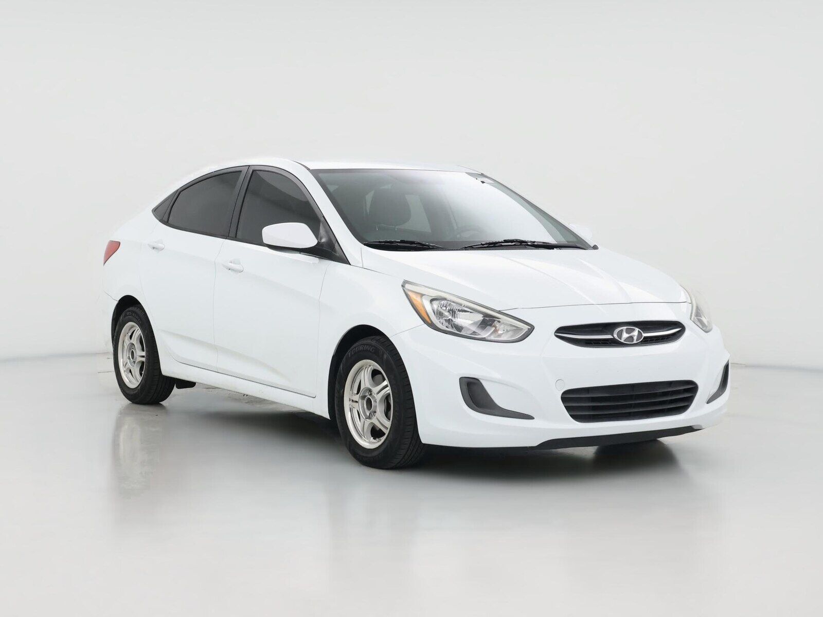 2015 HYUNDAI Accent