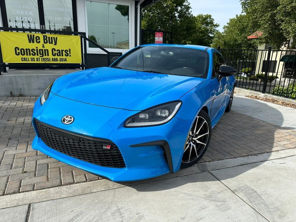 2023 TOYOTA GR86