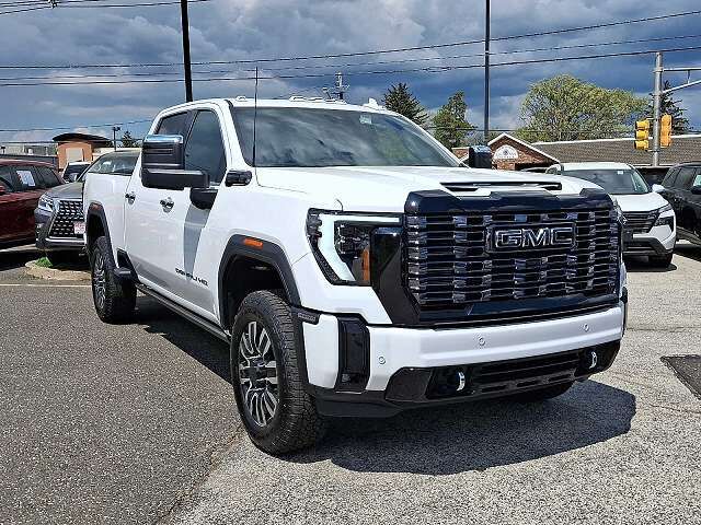 2025 GMC Sierra HD