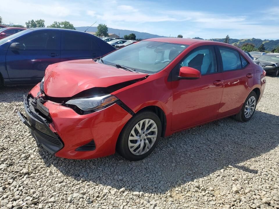 2018 TOYOTA Corolla