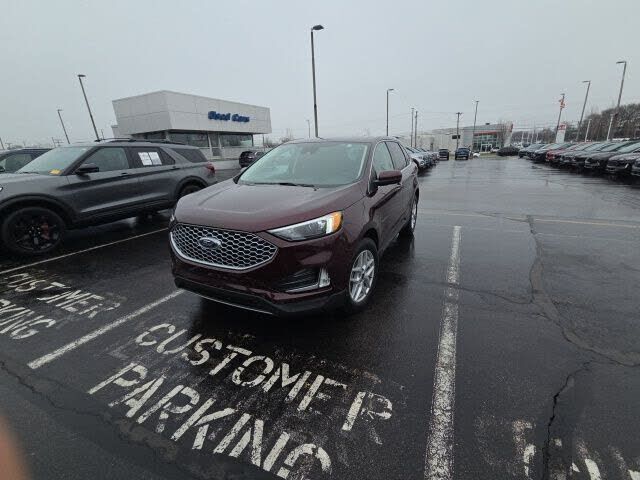 2024 FORD Edge