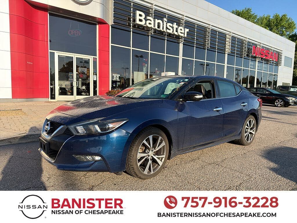 2017 NISSAN Maxima