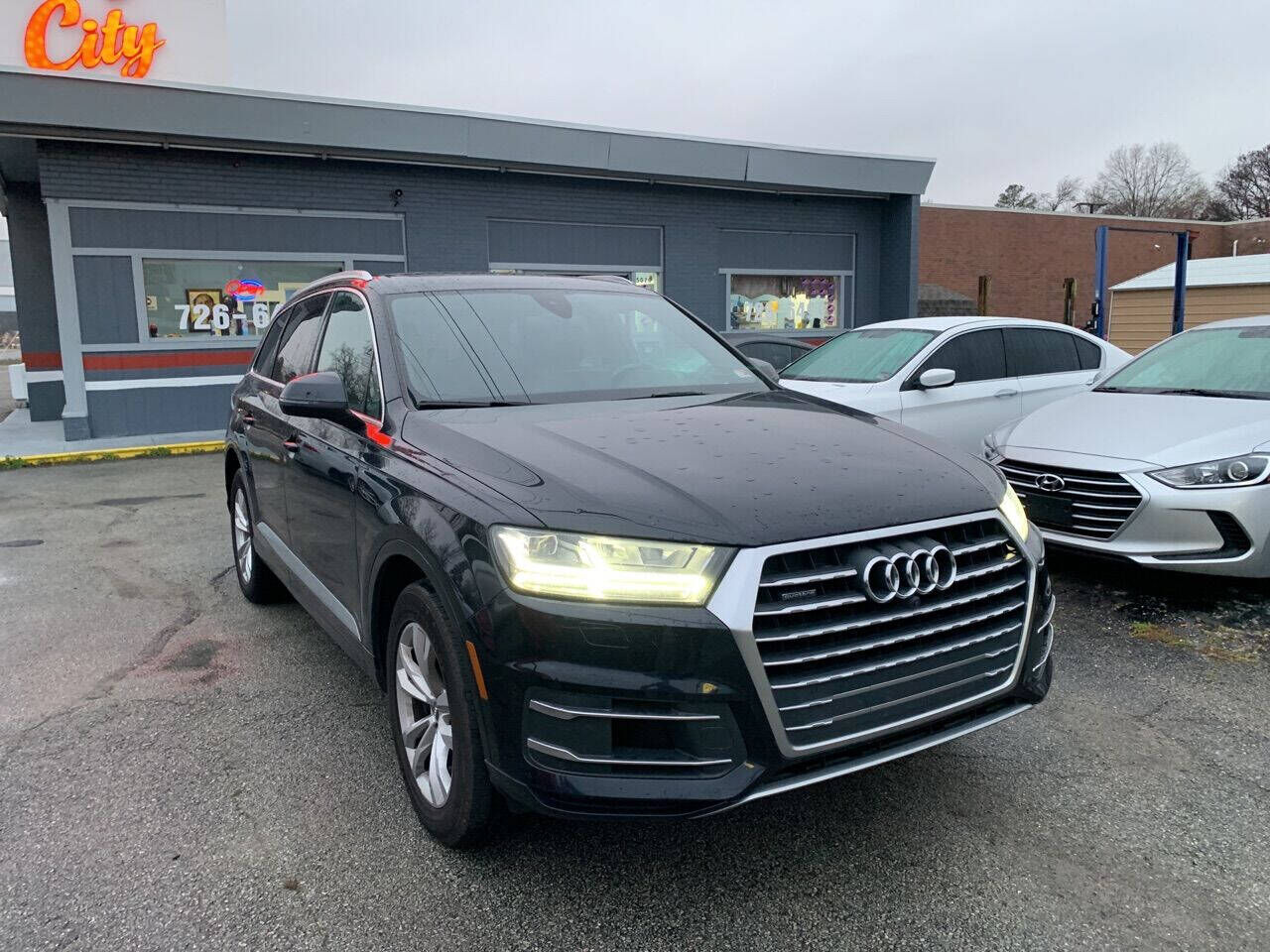 2017 AUDI Q7
