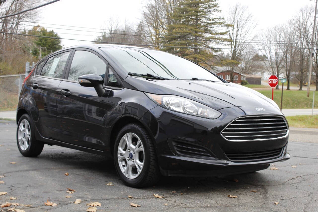 2015 FORD Fiesta
